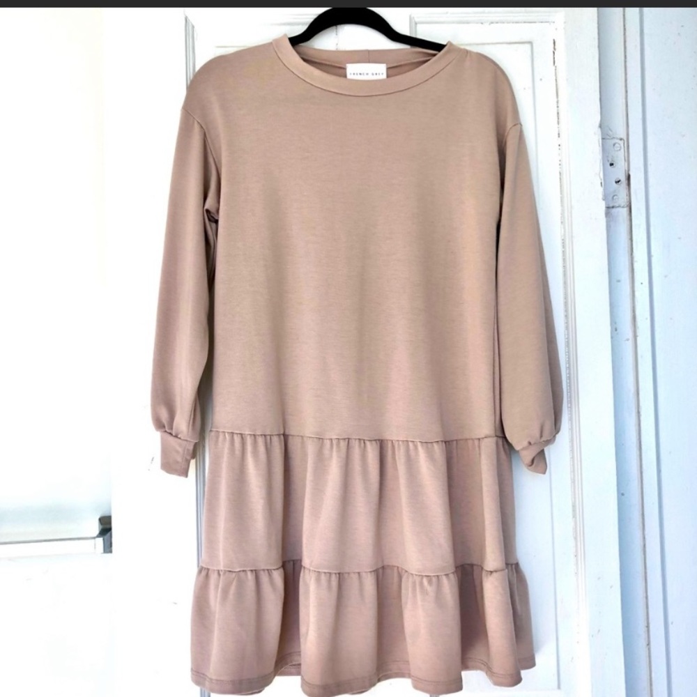 French Grey Jada French Terry Dress Long Sleeve Stitch Fix Medium Tiered Dress